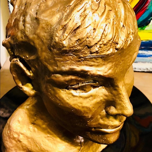‘Profile of a Woman’ original Sculpture by Kristina Sablan - Picture 8 of 9